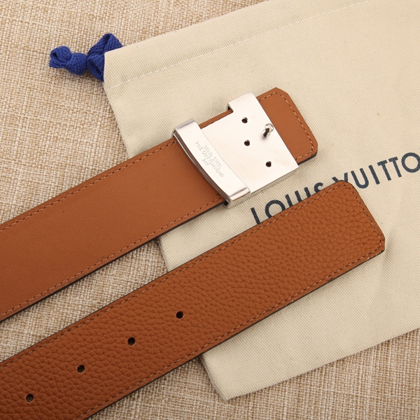 激安ルイヴィトンベルト着用イメージ